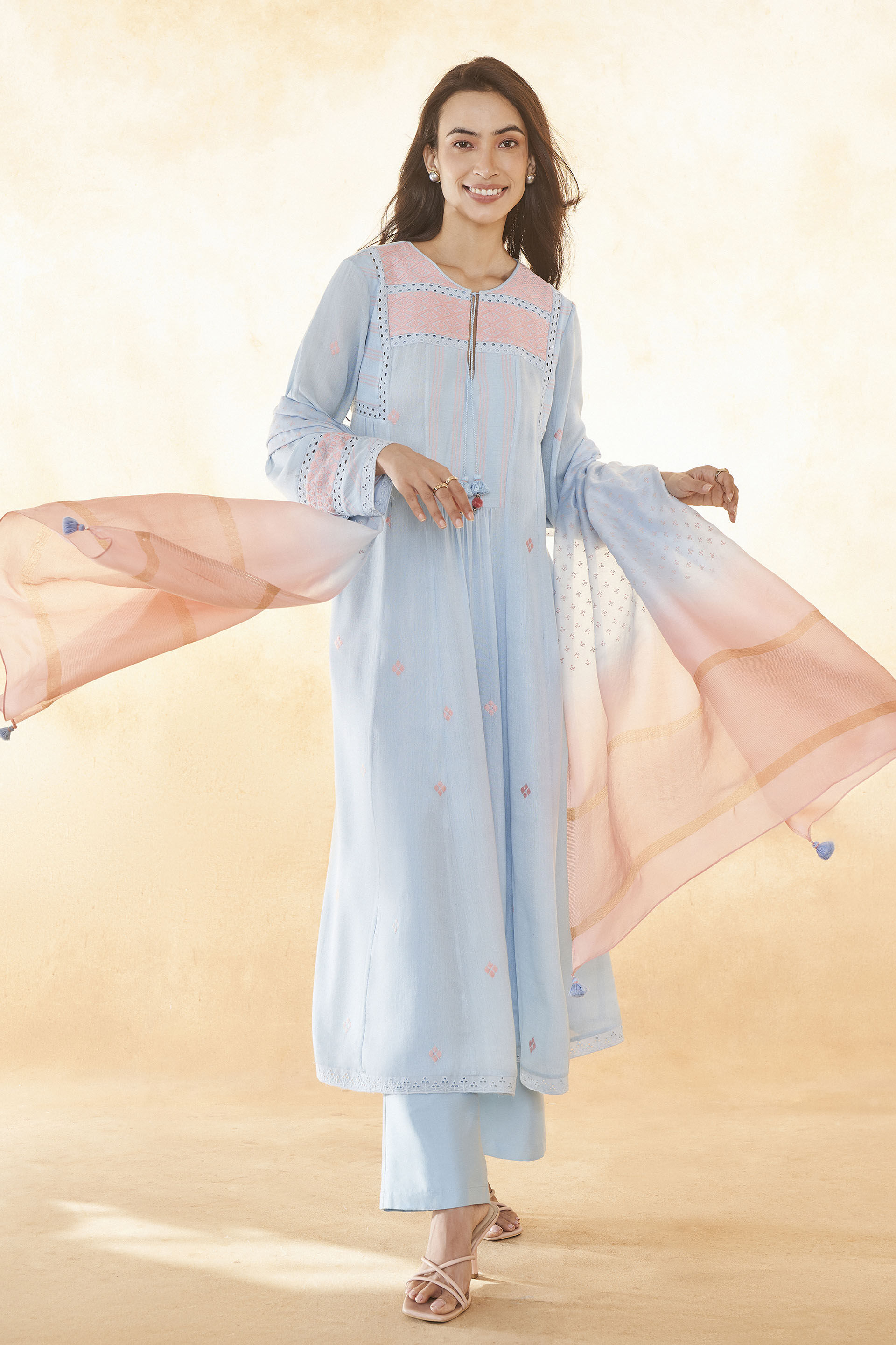 Salmi Suit Set - Powder Blue